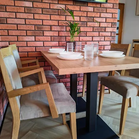 Апартаменты Molo Tomice Tomice (Wadowice)
